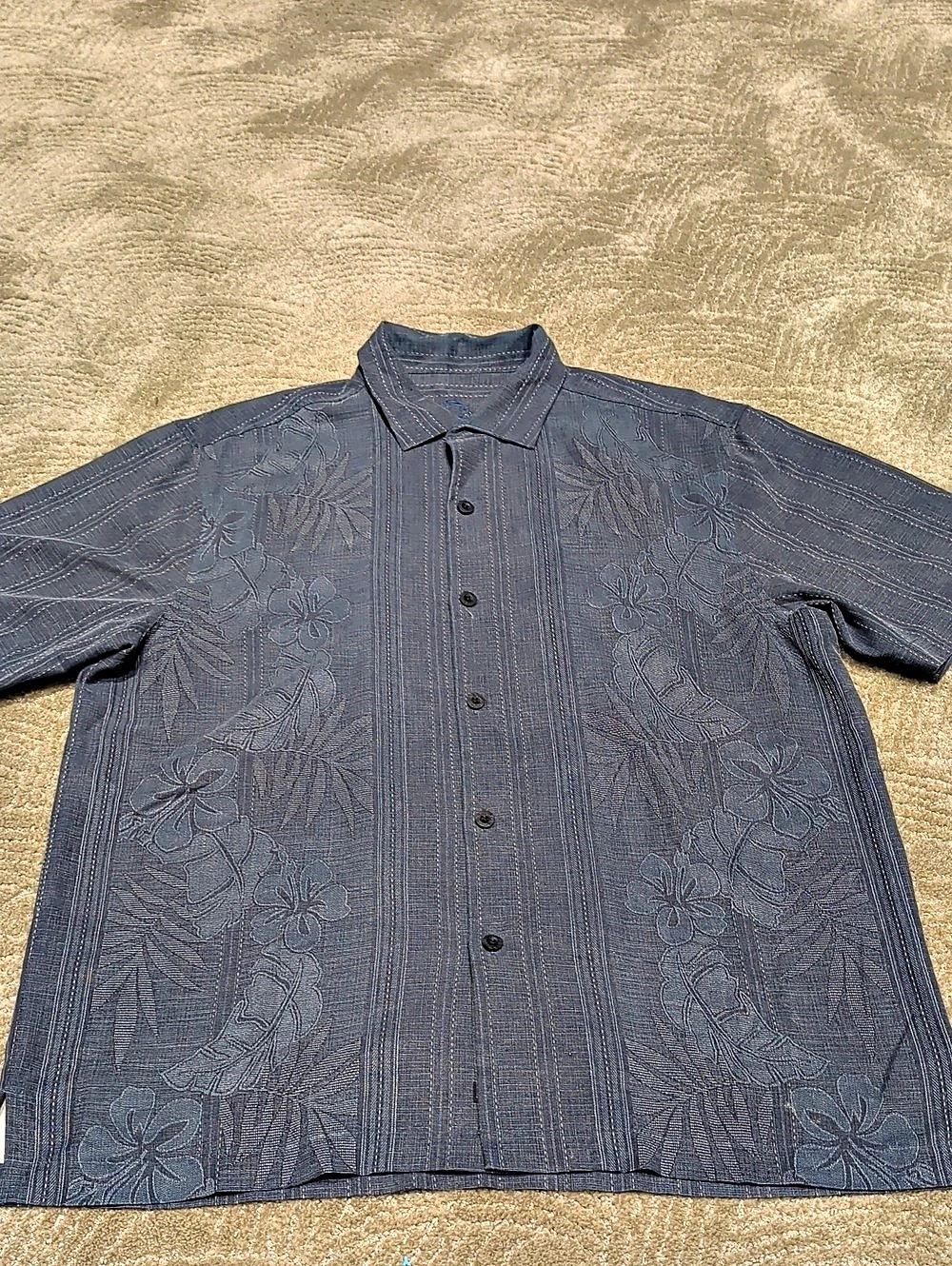 Tommy  Bahama Men'sl Button Down Shirt in Gray Size Large